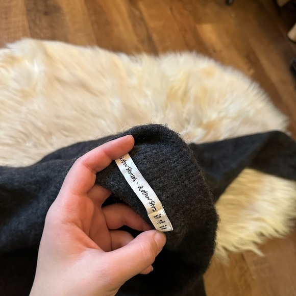 & OTHER STORIES Alpaca Blend Knit Jumper In Dark Gray - Picture 3 of 5